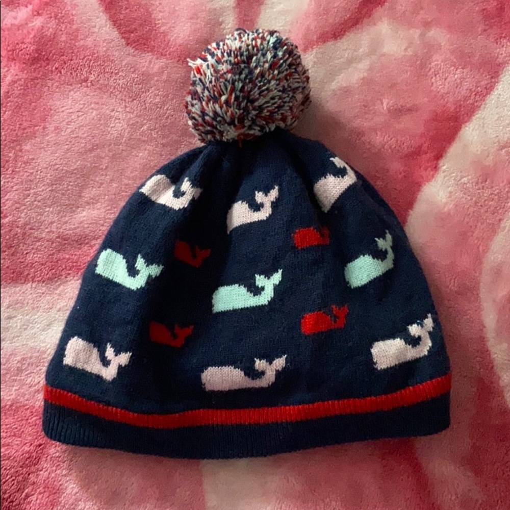 Vineyard Vine’s women’s winter hat - Picture 1 of 3